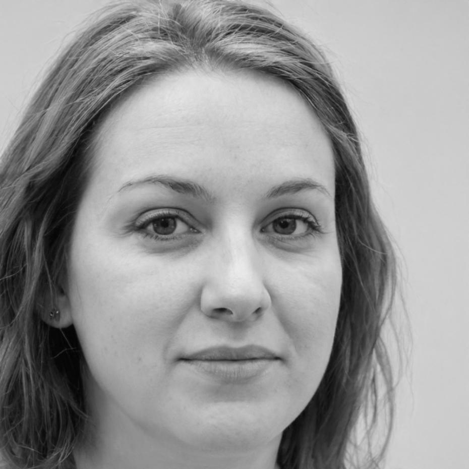 Portrait of Nadia Kovalenko, wind turbine service coordinator